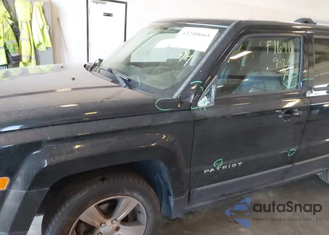 2017 Jeep Patriot High Altitude Fwd z USA, uszkodzony, nr VIN 1C4NJPFA7HD118370